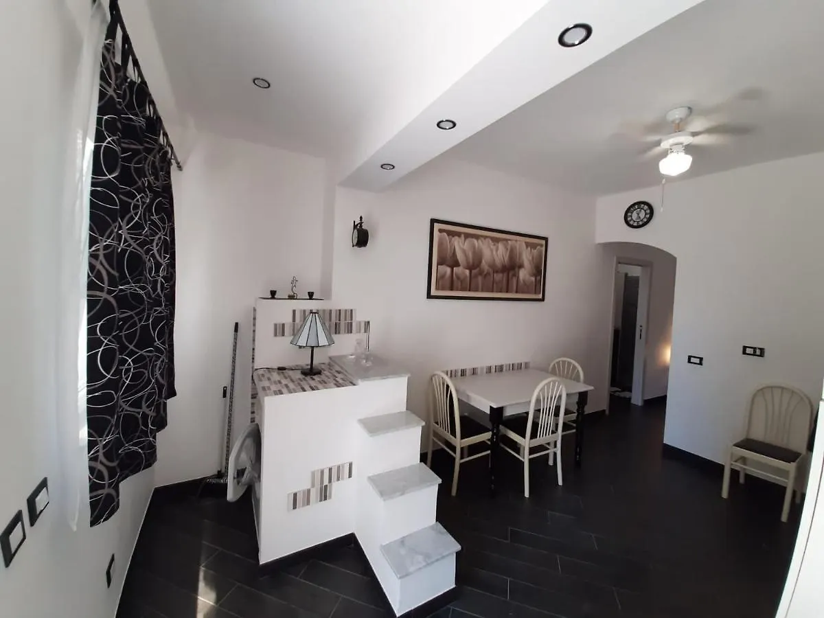 Casa Vacanze Expo Apartment Letojanni 0*,  Italy