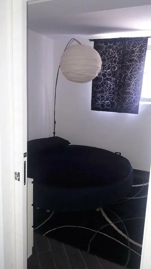Casa Vacanze Expo Apartment Letojanni Italy