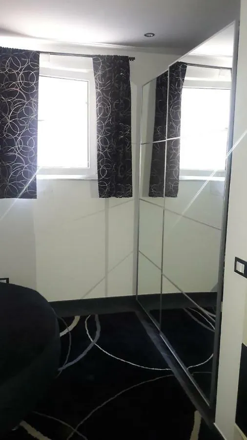 Casa Vacanze Expo Apartment Letojanni