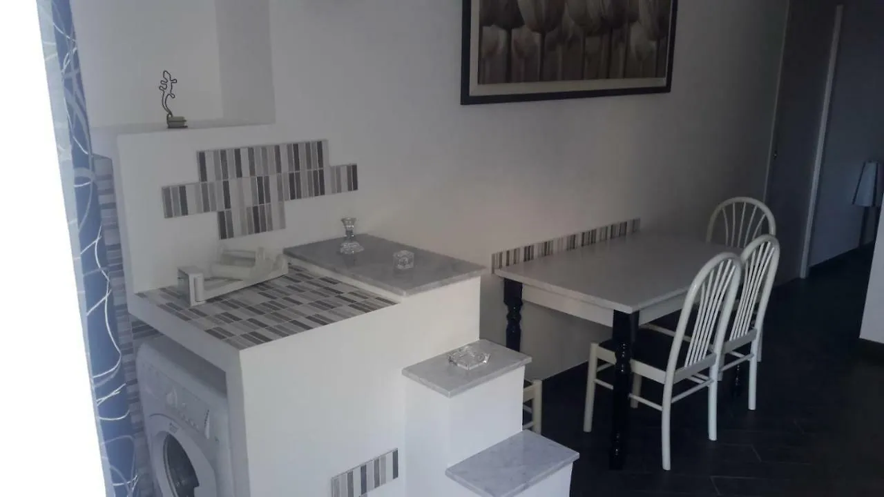Casa Vacanze Expo Apartment Letojanni